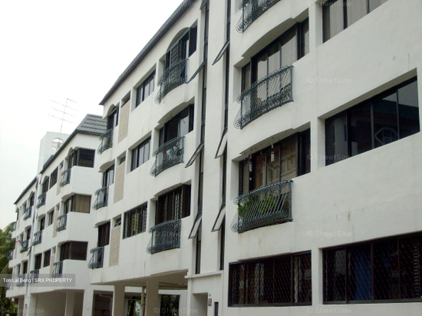 Keng Lee Court (D8), Apartment #630151221